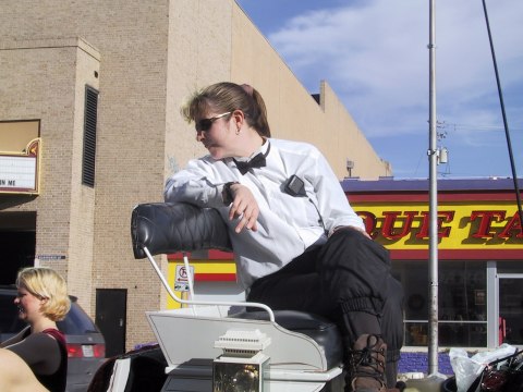 125-2547_IMG.480x360