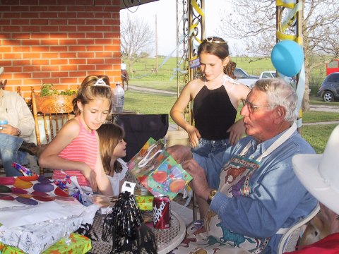 128-2860_IMG.480x360