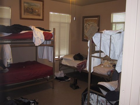 145-4557_IMG.480x360